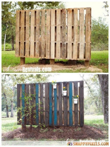Pallet-Projects-Garden-Wall