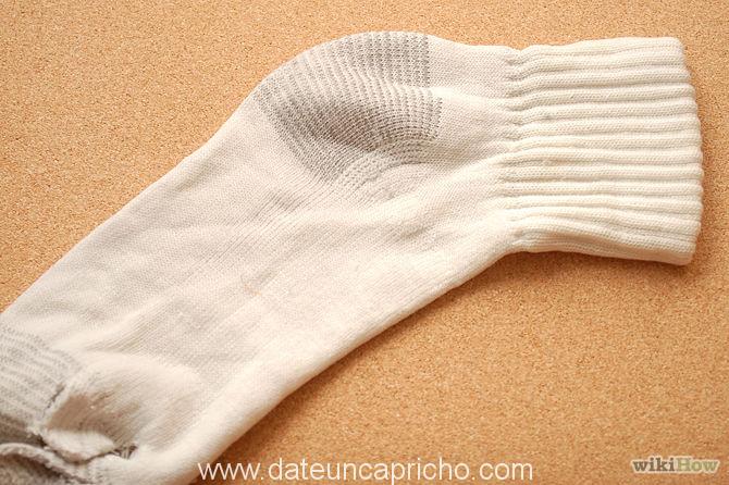 670px-Make-Hair-Bands-out-of-Socks-Step-1